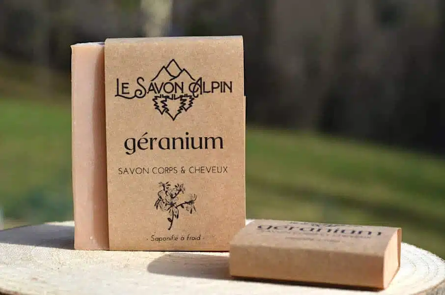 Savon solide naturel à l’huile essentiel de géranium – le Savon Alpin – Image 8