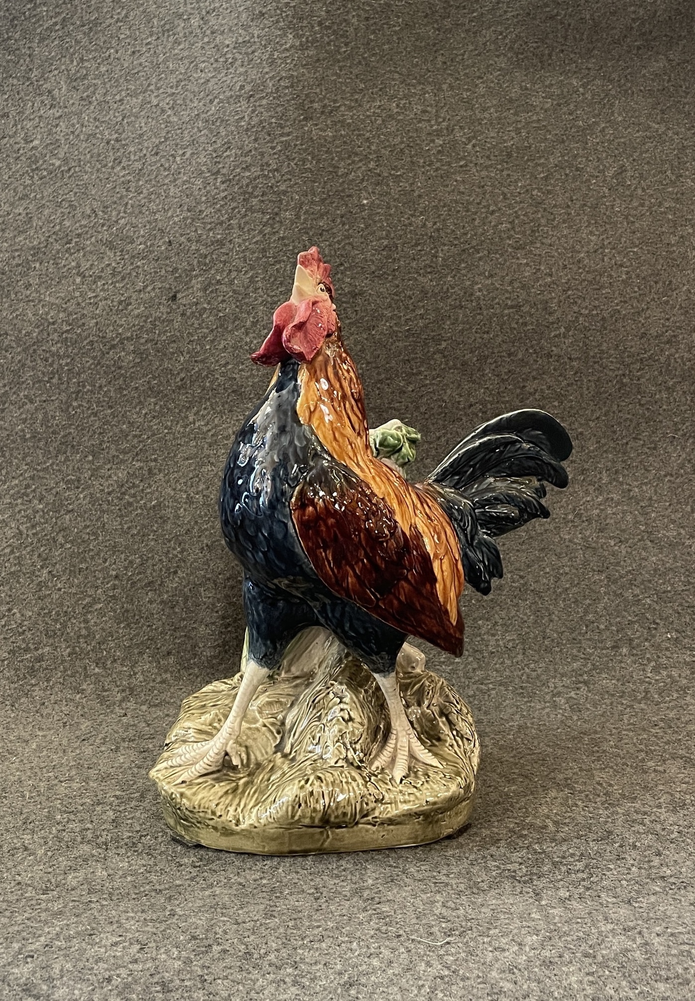 Coq en faïence signé Louis Carrier-Belleuse (1848 – 1913) pour la Manufacture de Choisy-le-Roi – Image 7